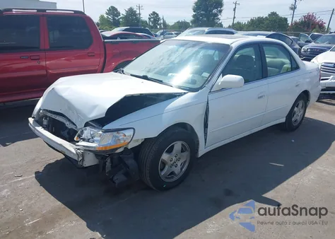 1998 Honda Accord Ex V6 из США, поврежденный, VIN 1HGCG1650WA000327